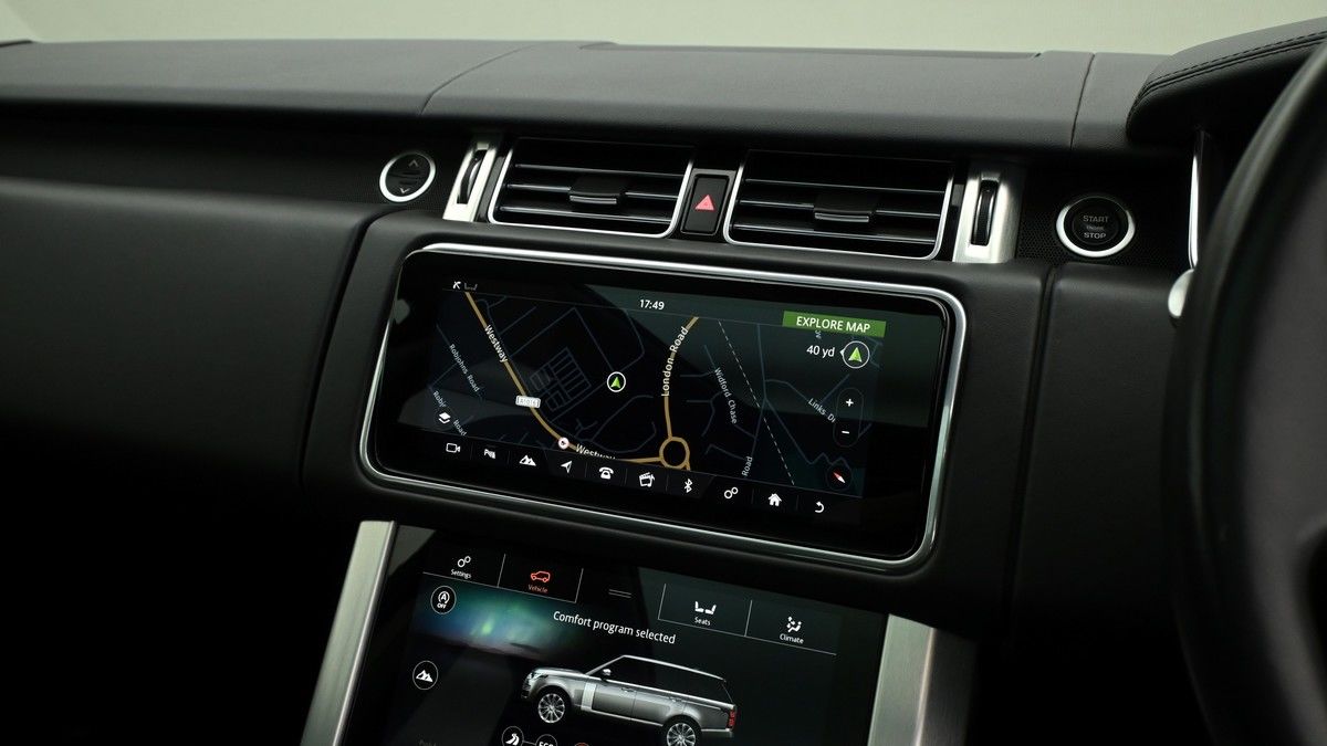 More views of Land Rover Range Rover