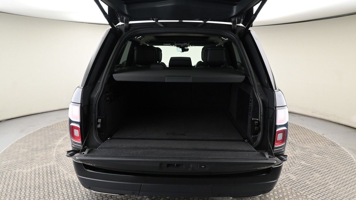Land Rover Range Rover Image 10