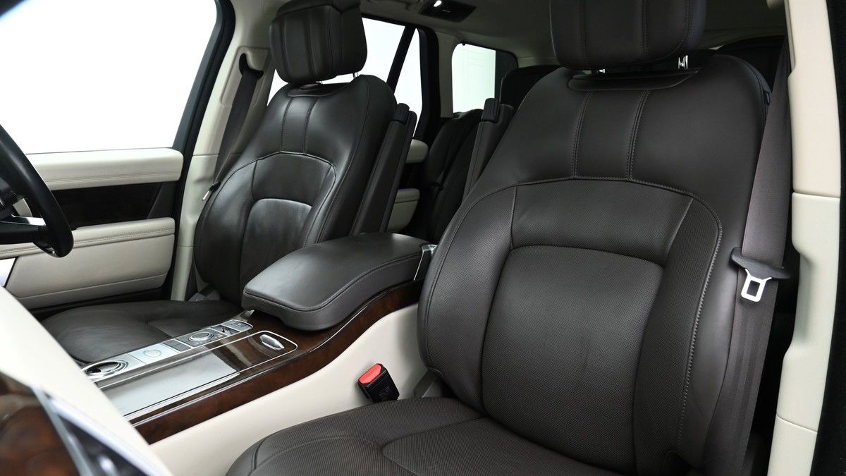 Land Rover Range Rover Image 4