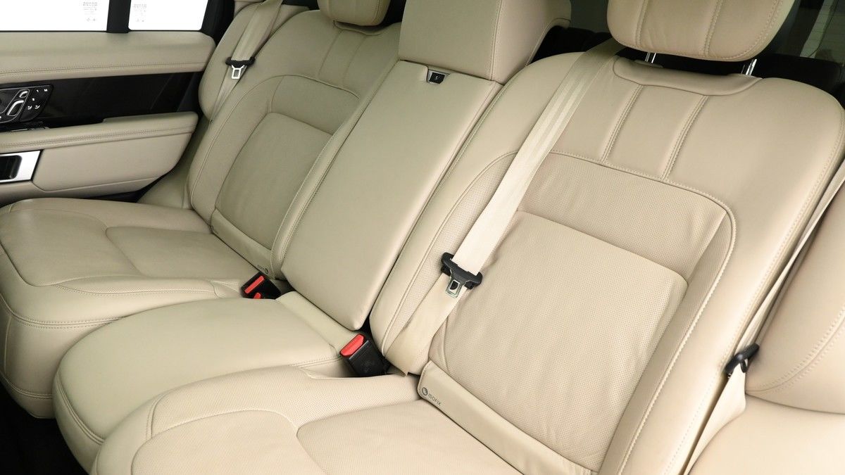 Land Rover Range Rover Image 5