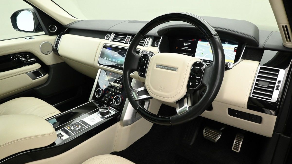 Land Rover Range Rover Image 3
