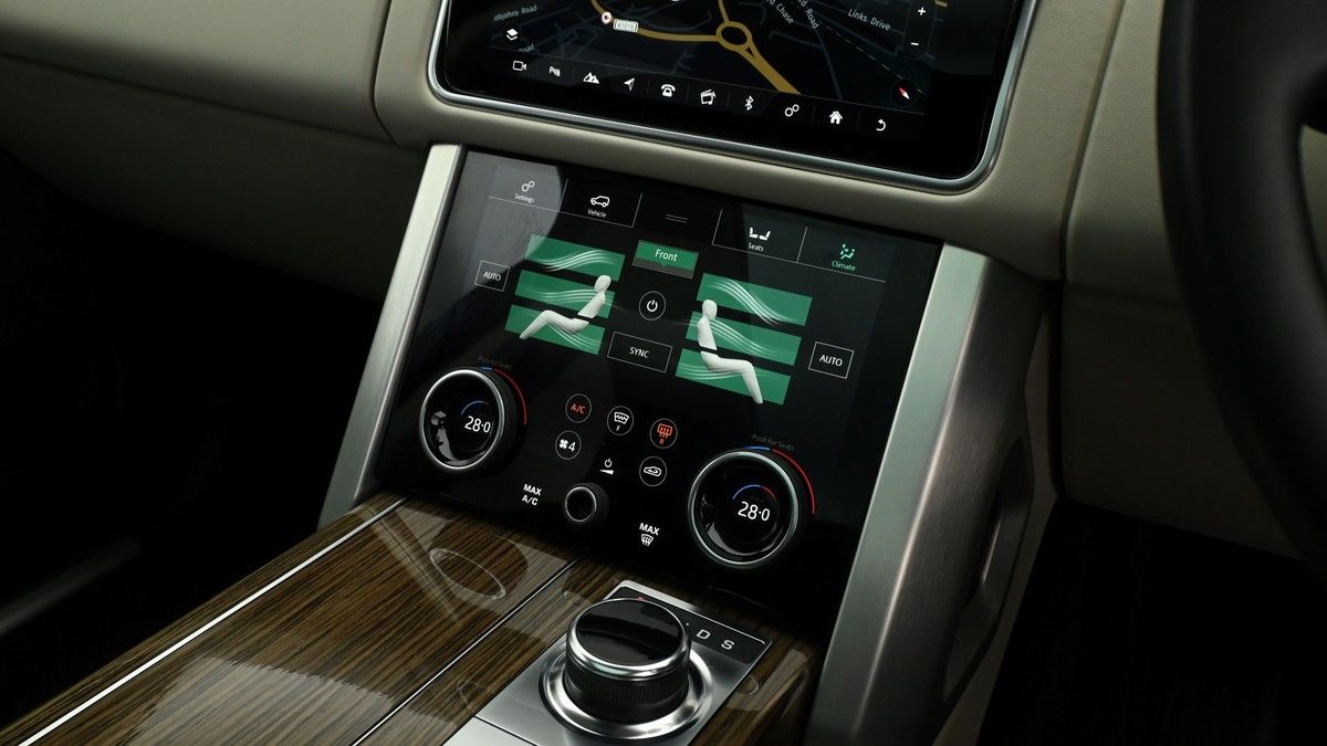 Land Rover Range Rover Image 12