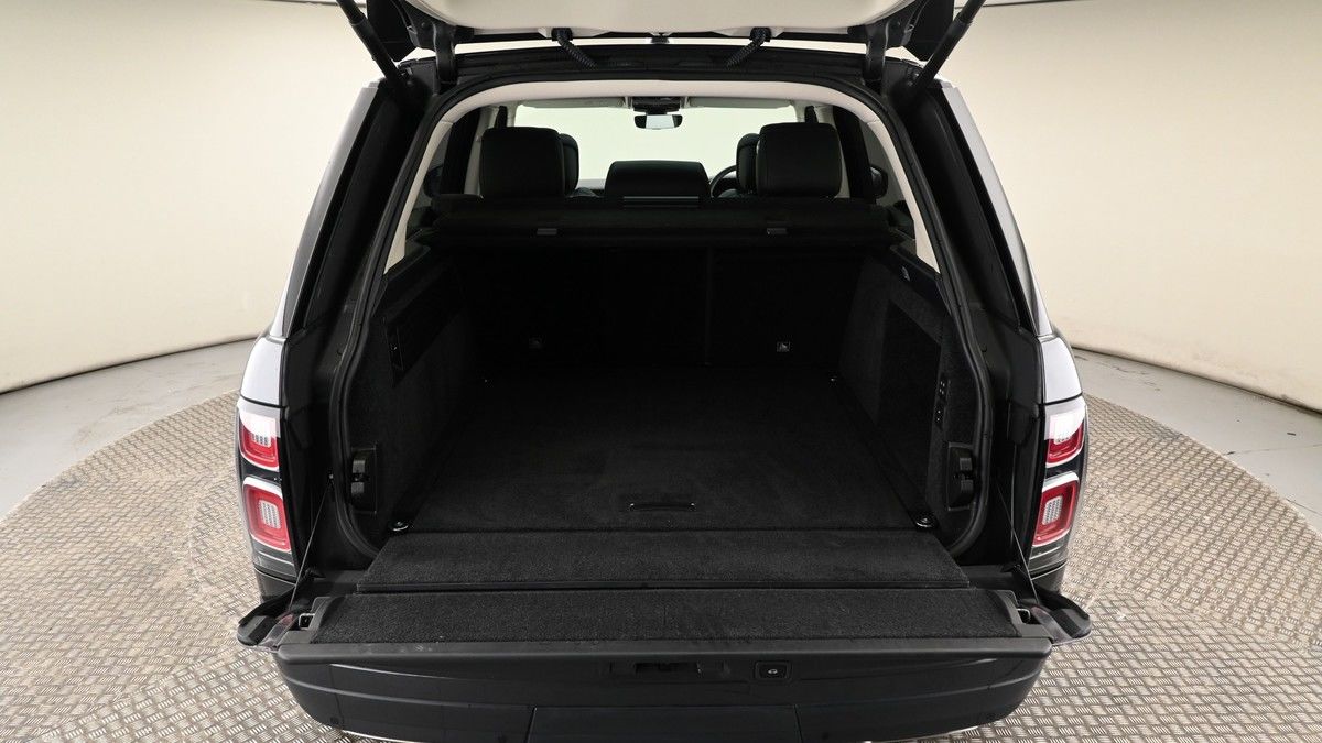 Land Rover Range Rover Image 10