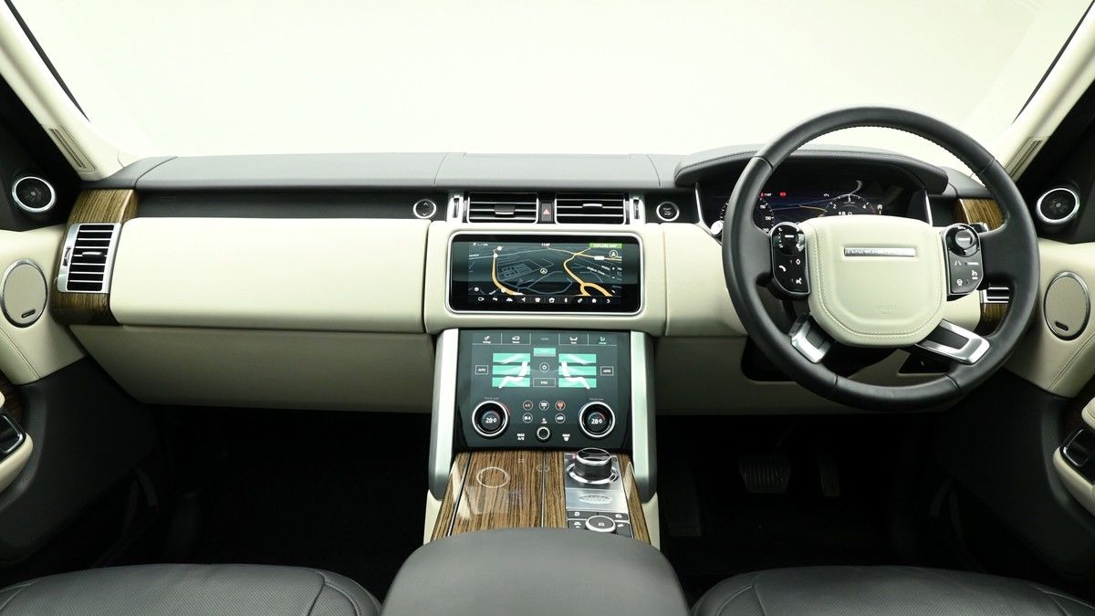 Land Rover Range Rover Image 14