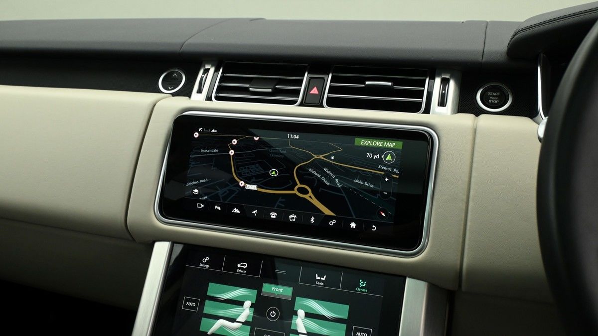 Land Rover Range Rover Image 11
