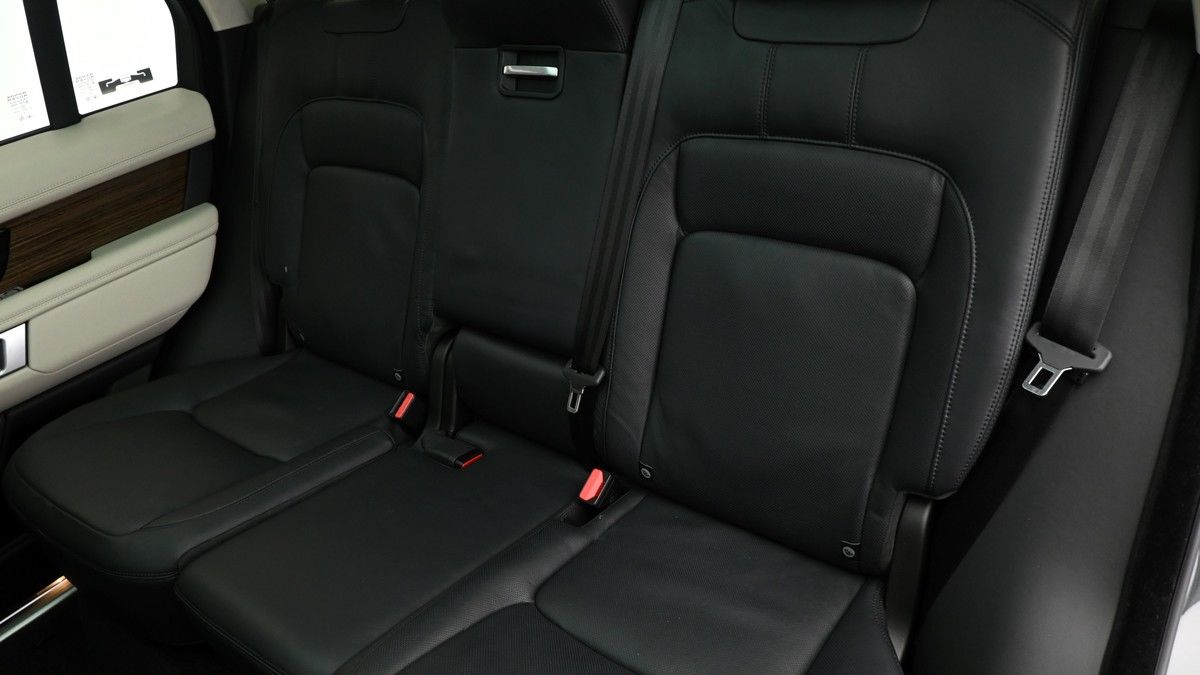 Land Rover Range Rover Image 5