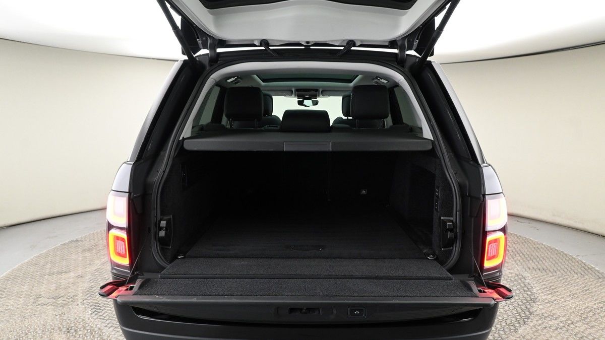 Land Rover Range Rover Image 10