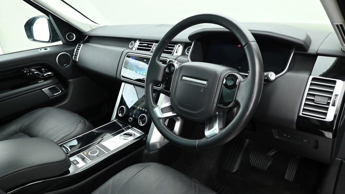 Land Rover Range Rover Image 3