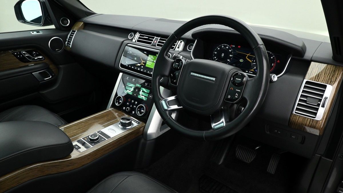 Land Rover Range Rover Image 3