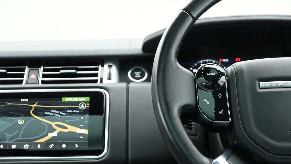 Land Rover Range Rover Image 15