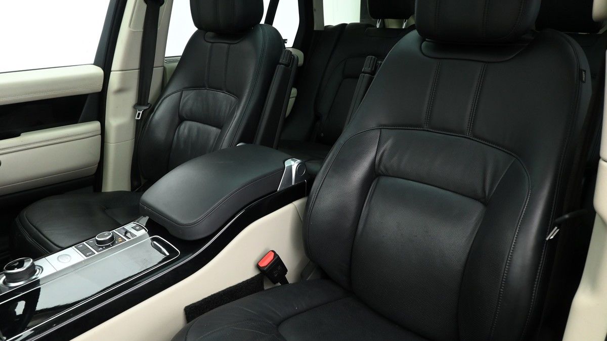 Land Rover Range Rover Image 4