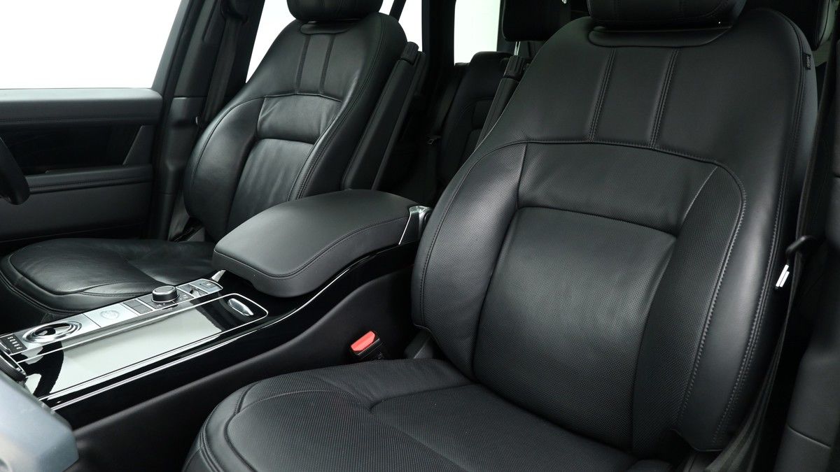 Land Rover Range Rover Image 4