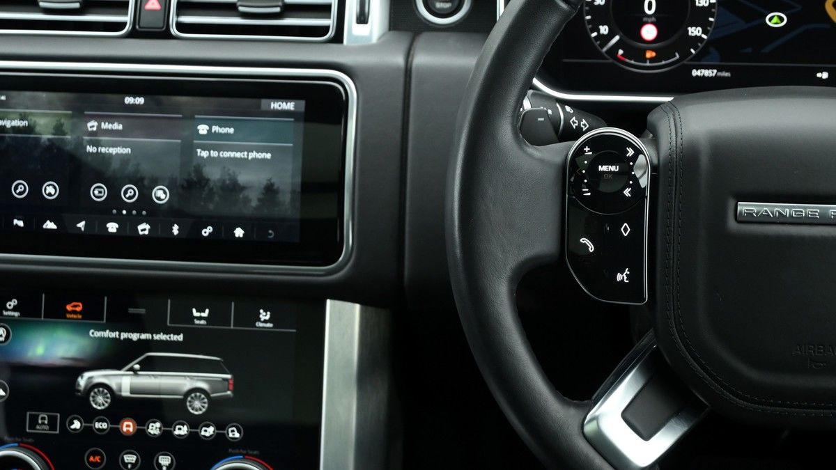 Land Rover Range Rover Image 15