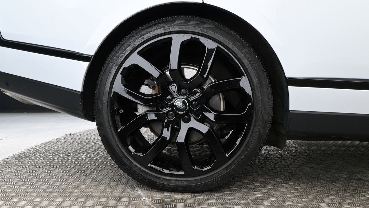 Land Rover Range Rover Image 9