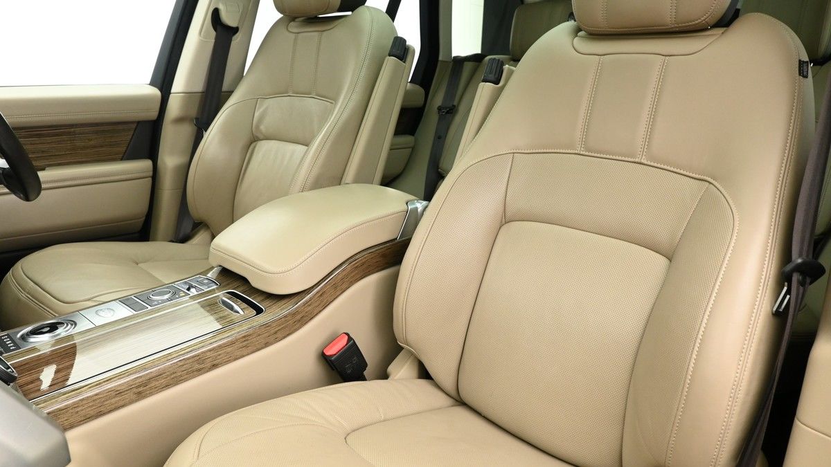 Land Rover Range Rover Image 4