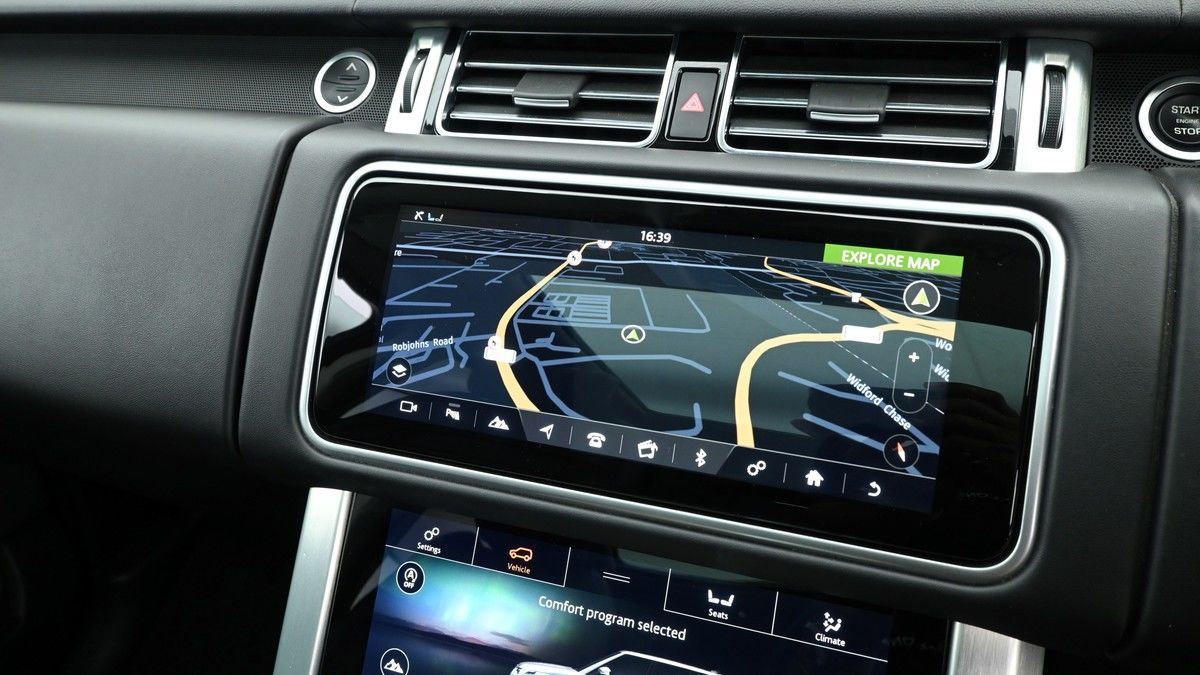 Land Rover Range Rover Image 11