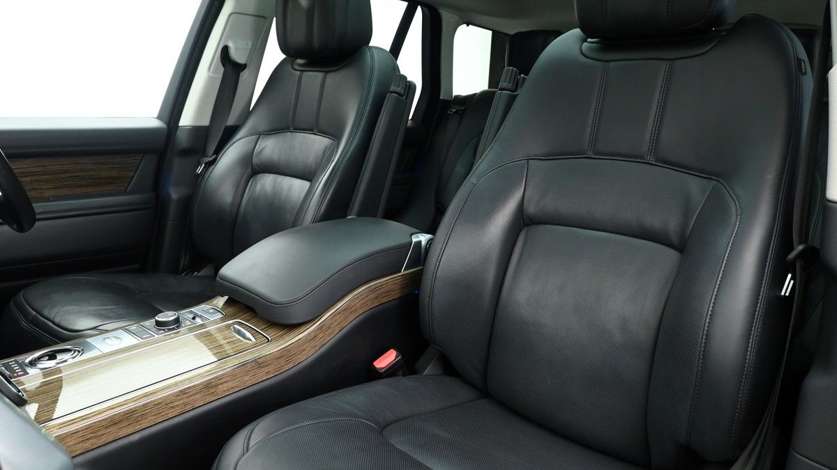 Land Rover Range Rover Image 4
