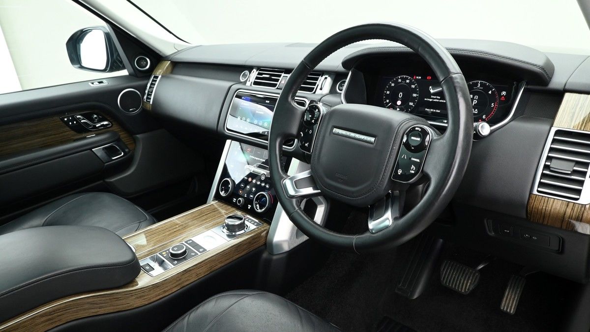 Land Rover Range Rover Image 3