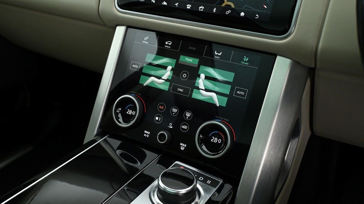 Land Rover Range Rover Image 12