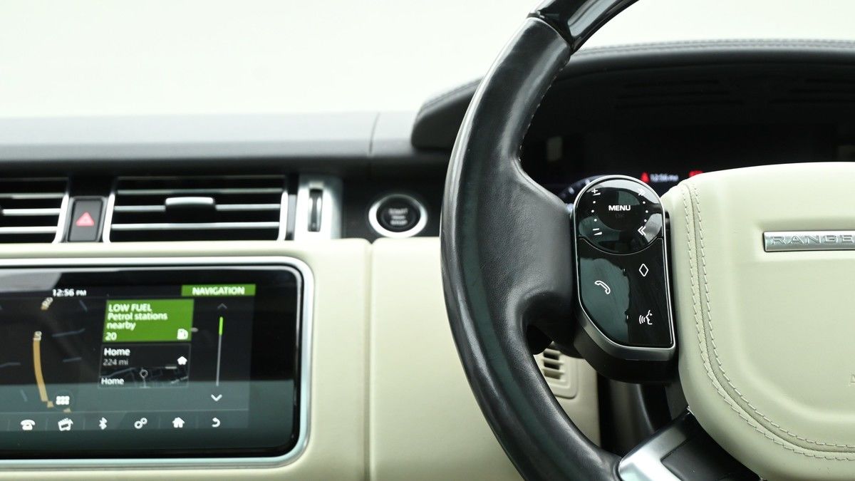 Land Rover Range Rover Image 15