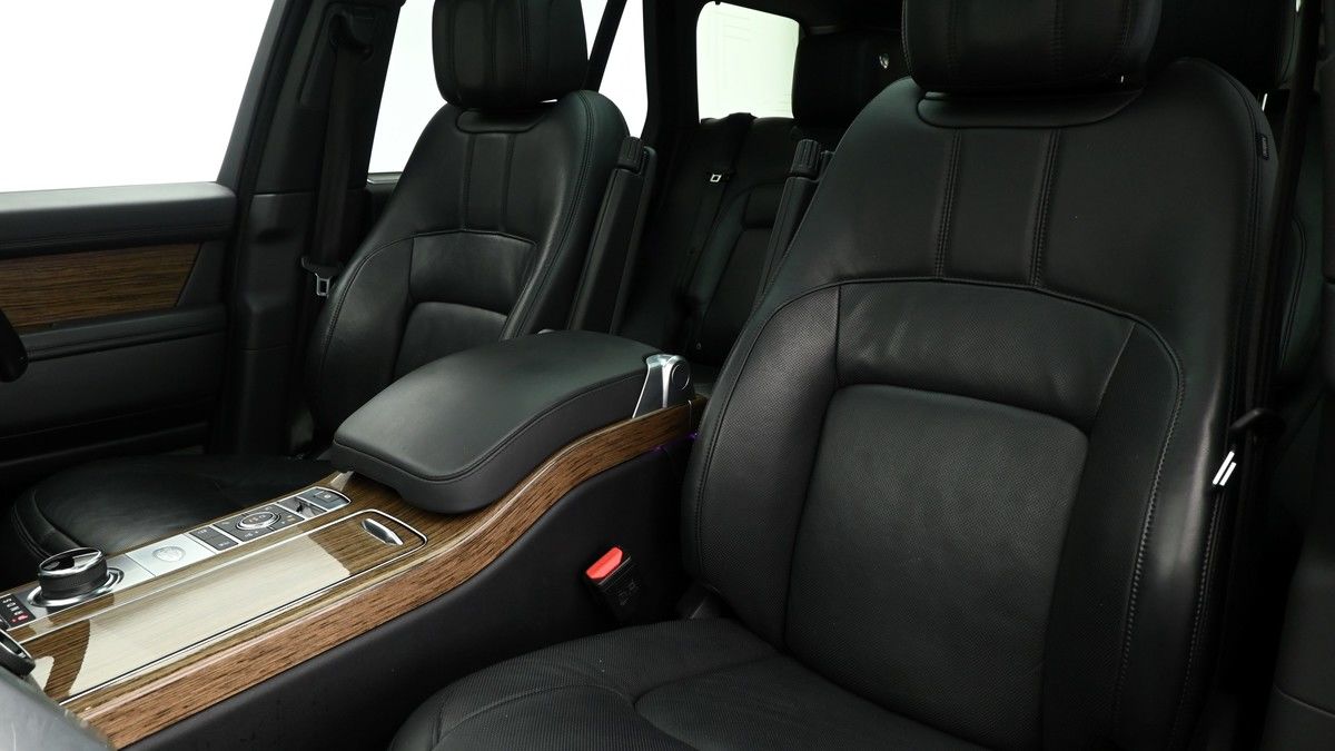 Land Rover Range Rover Image 4