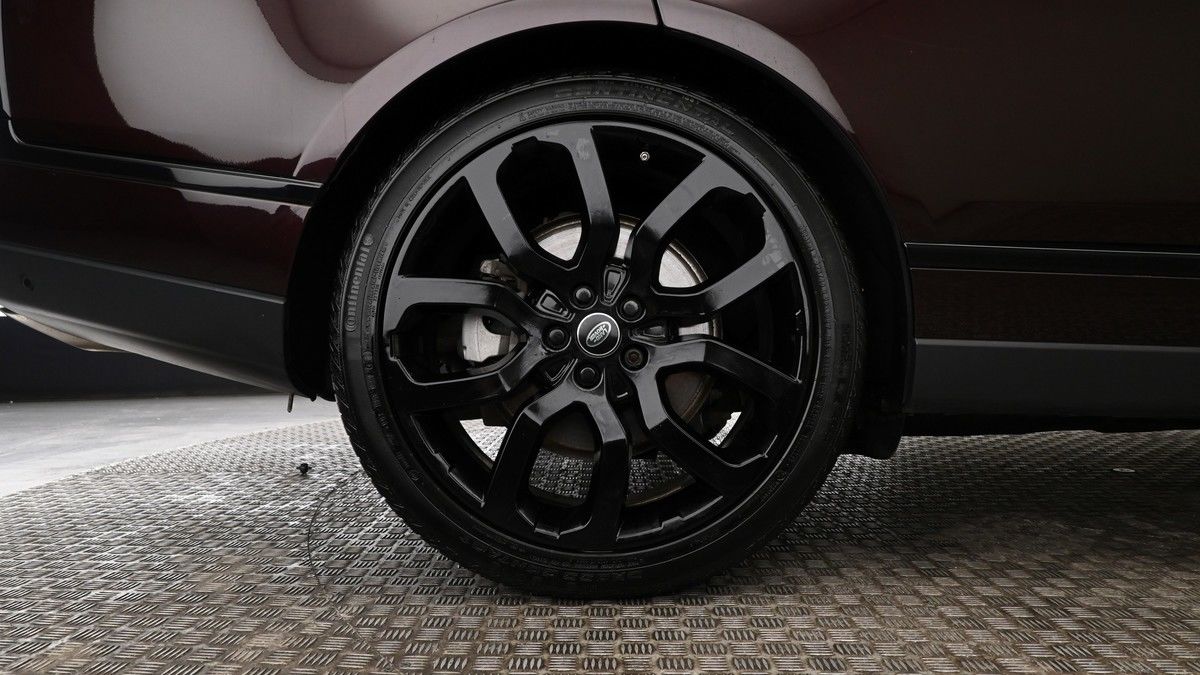 Land Rover Range Rover Image 9