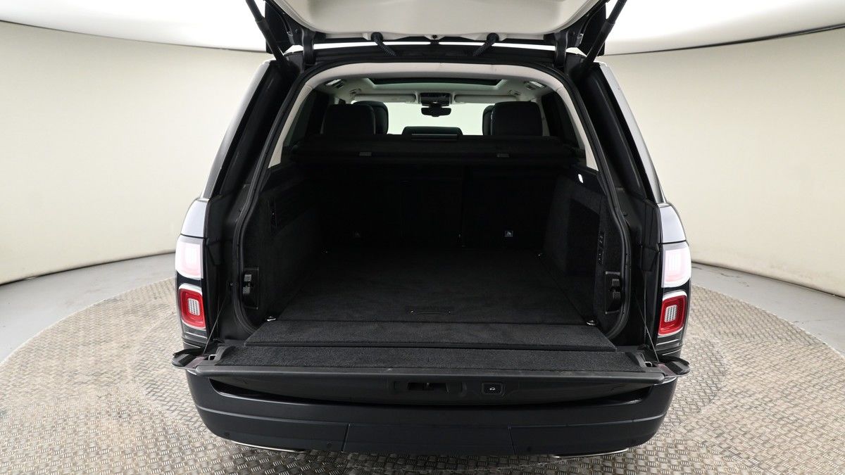 Land Rover Range Rover Image 10