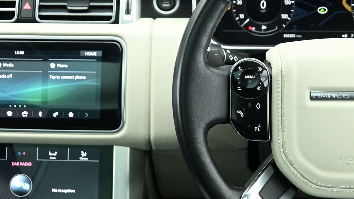 Land Rover Range Rover Image 15