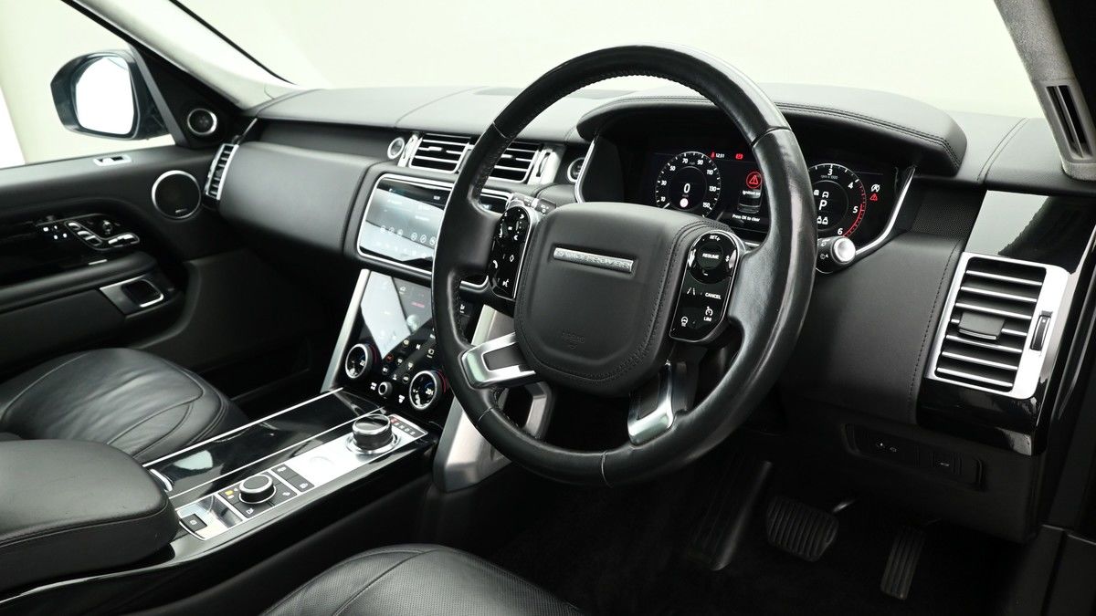 Land Rover Range Rover Image 3