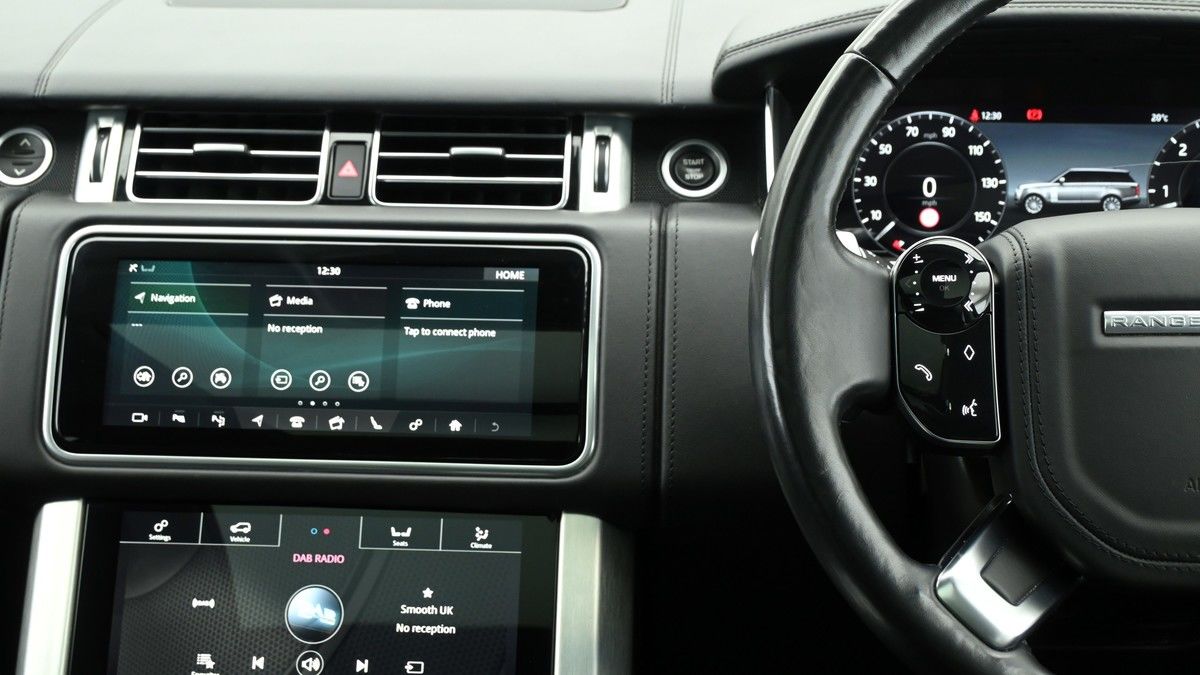 Land Rover Range Rover Image 15
