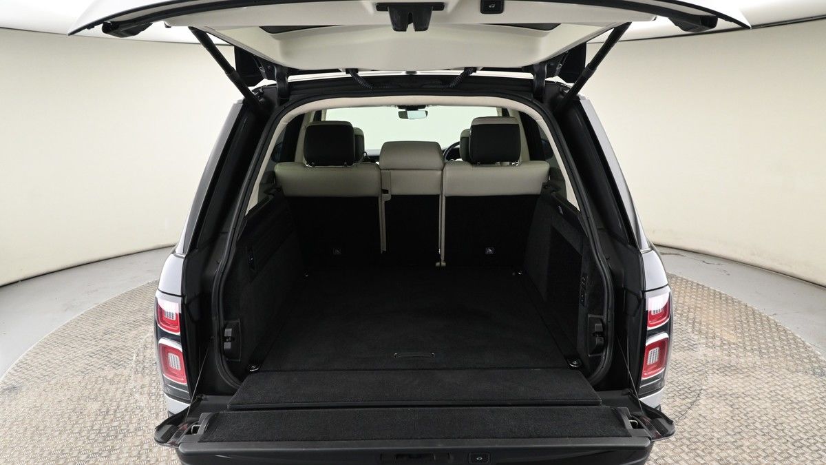 Land Rover Range Rover Image 10