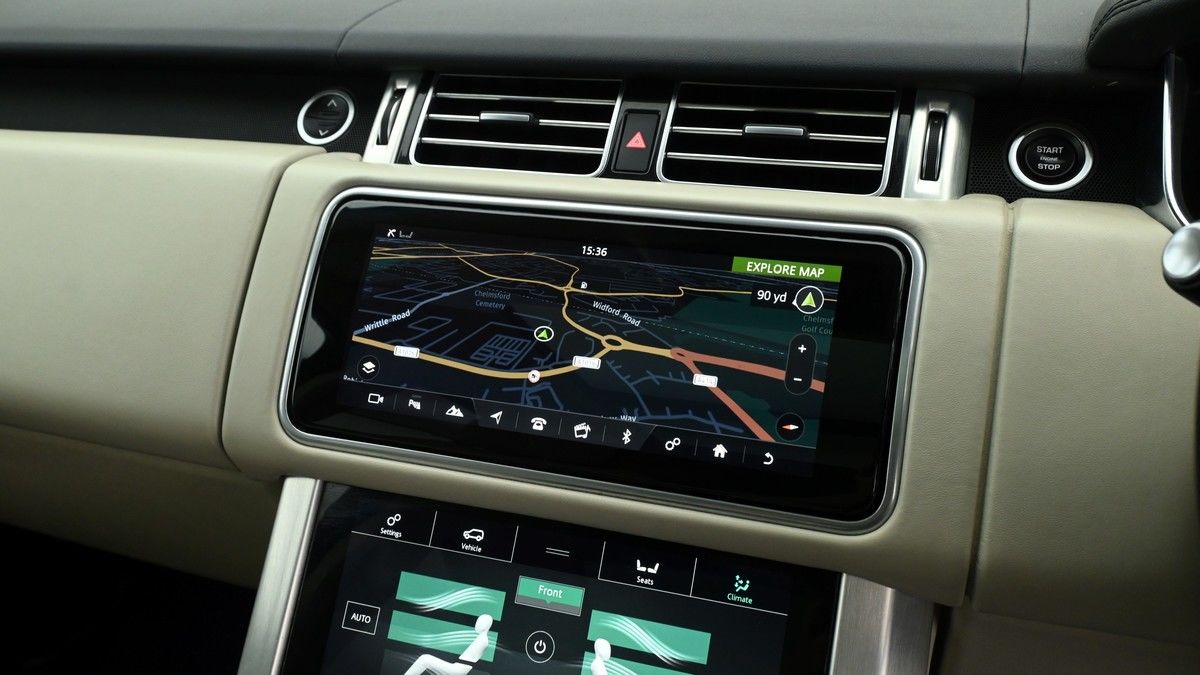 Land Rover Range Rover Image 11