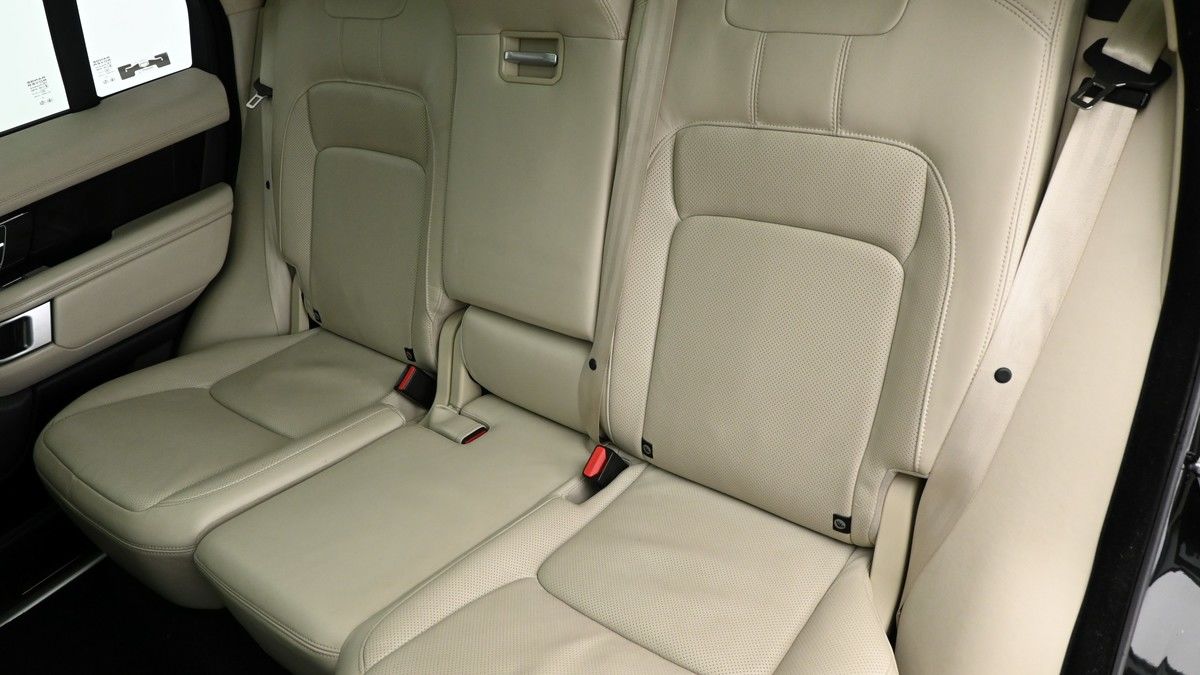 Land Rover Range Rover Image 5
