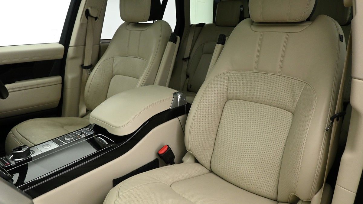 Land Rover Range Rover Image 4