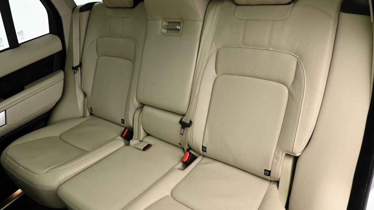 Land Rover Range Rover Image 5