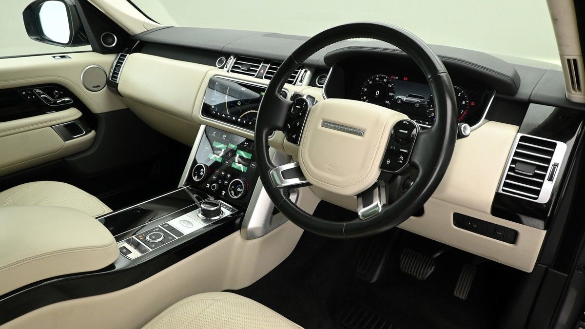 Land Rover Range Rover Image 3