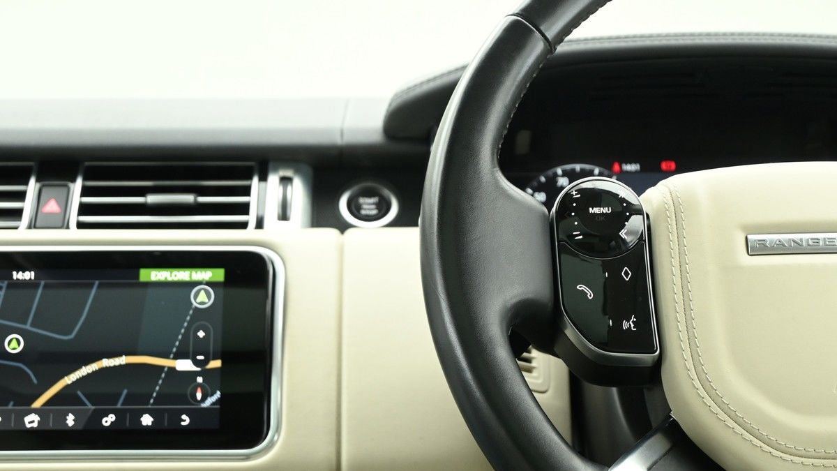 Land Rover Range Rover Image 15