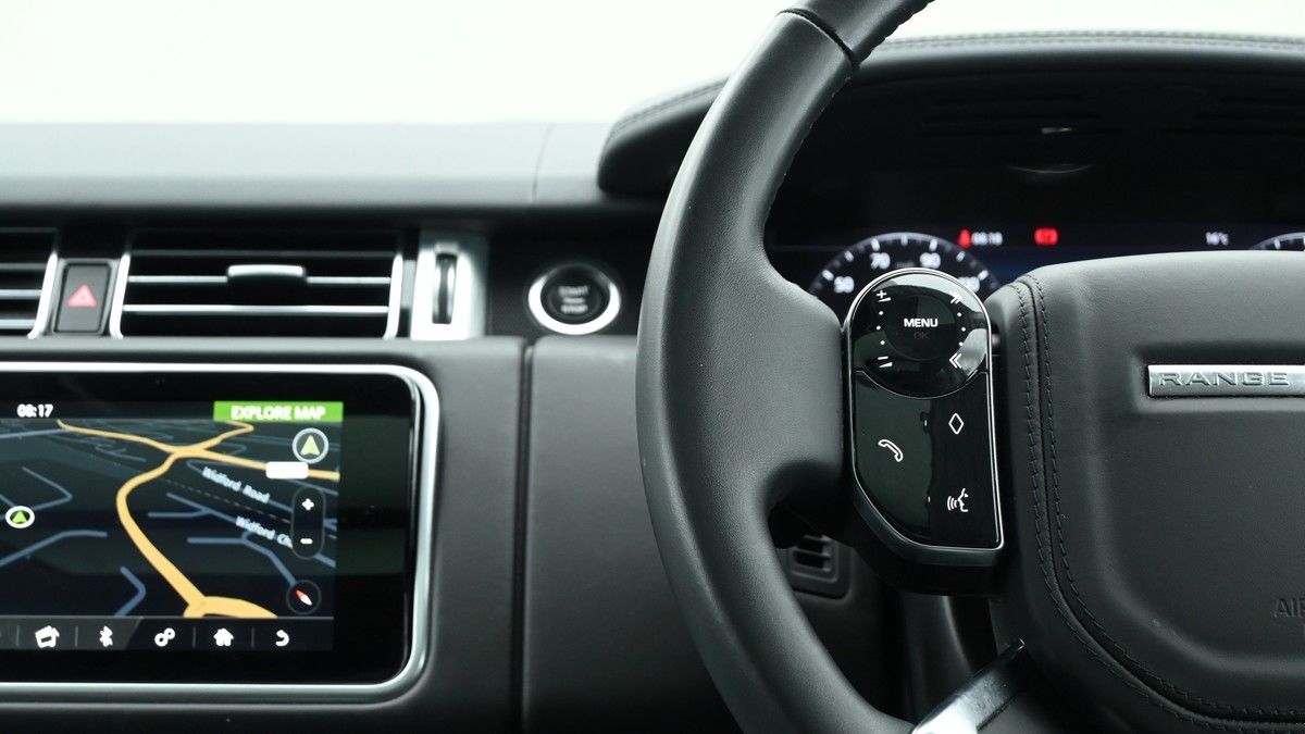 Land Rover Range Rover Image 15