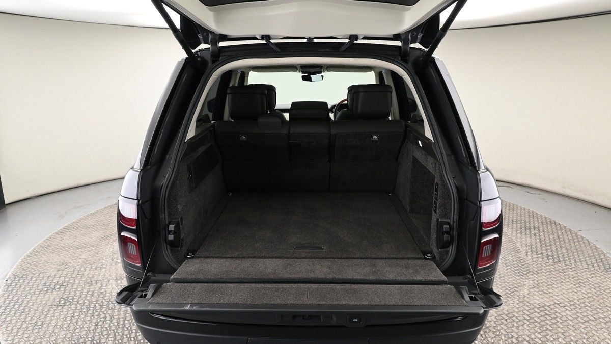 Land Rover Range Rover Image 10