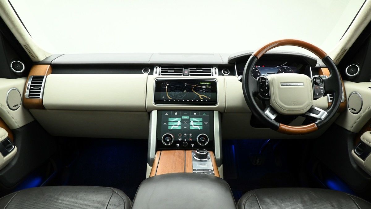 Land Rover Range Rover Image 14