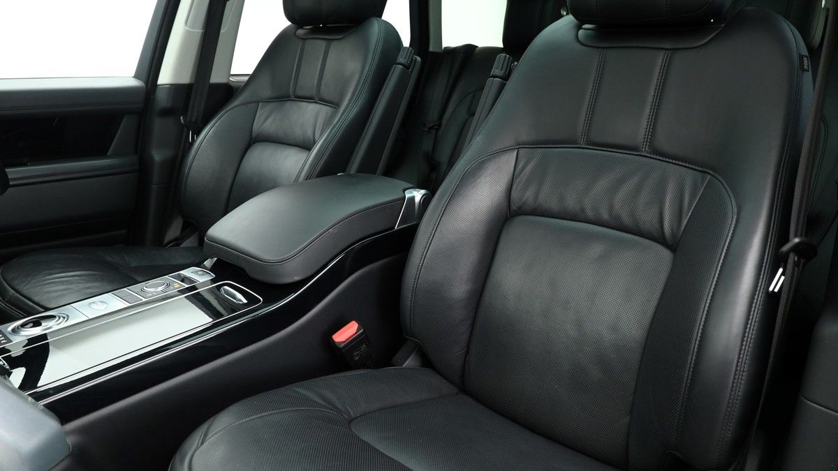 Land Rover Range Rover Image 4