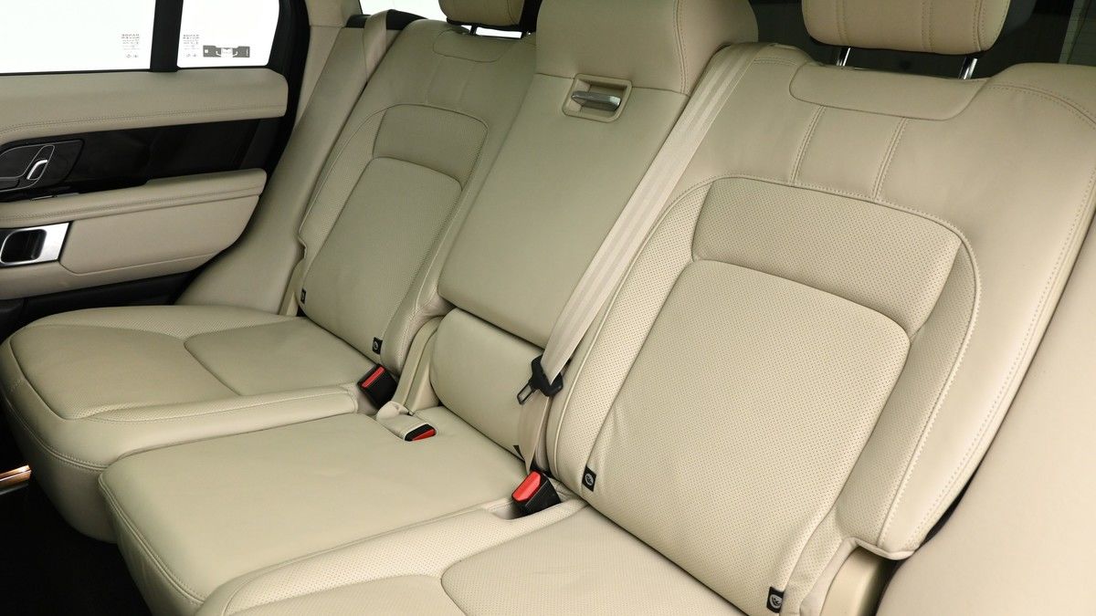Land Rover Range Rover Image 5