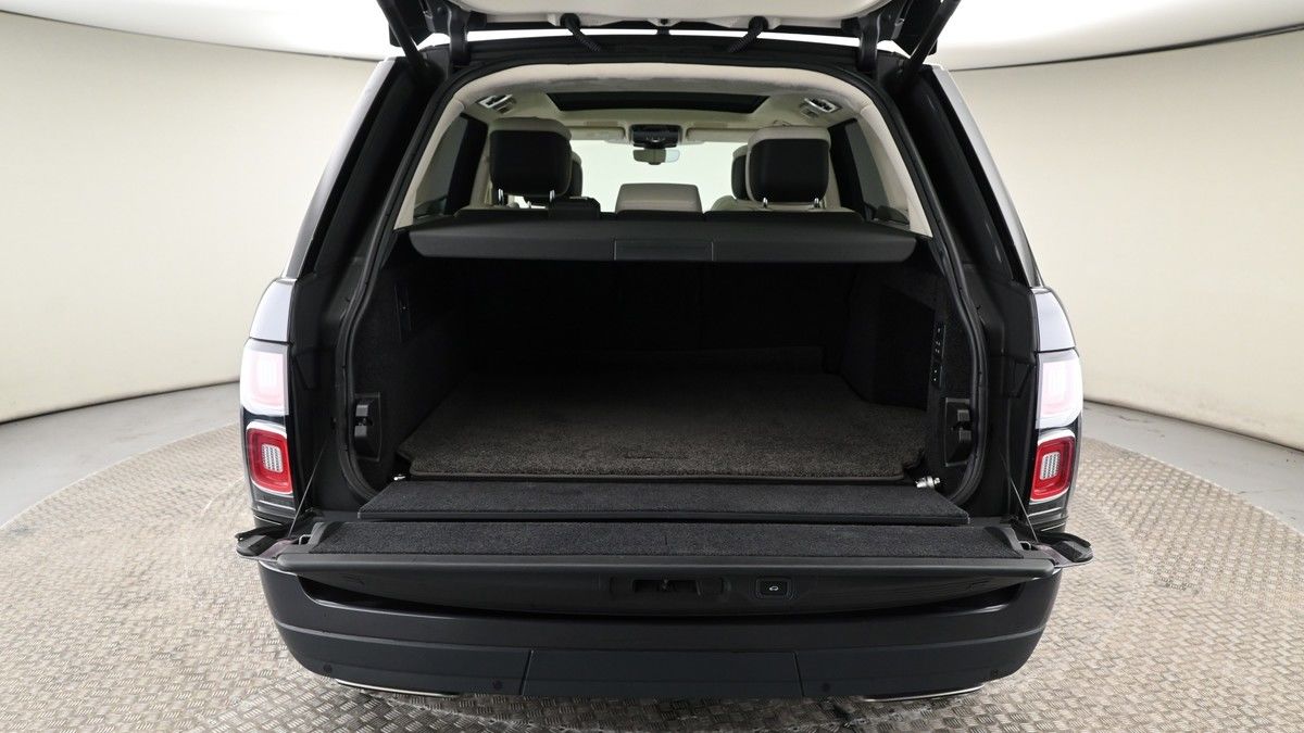 Land Rover Range Rover Image 10