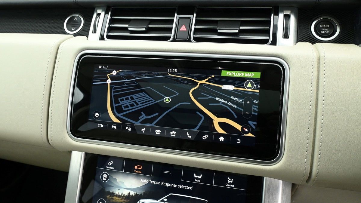 Land Rover Range Rover Image 11