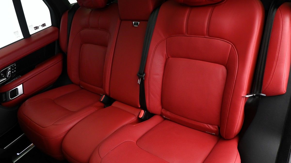 Land Rover Range Rover Image 5