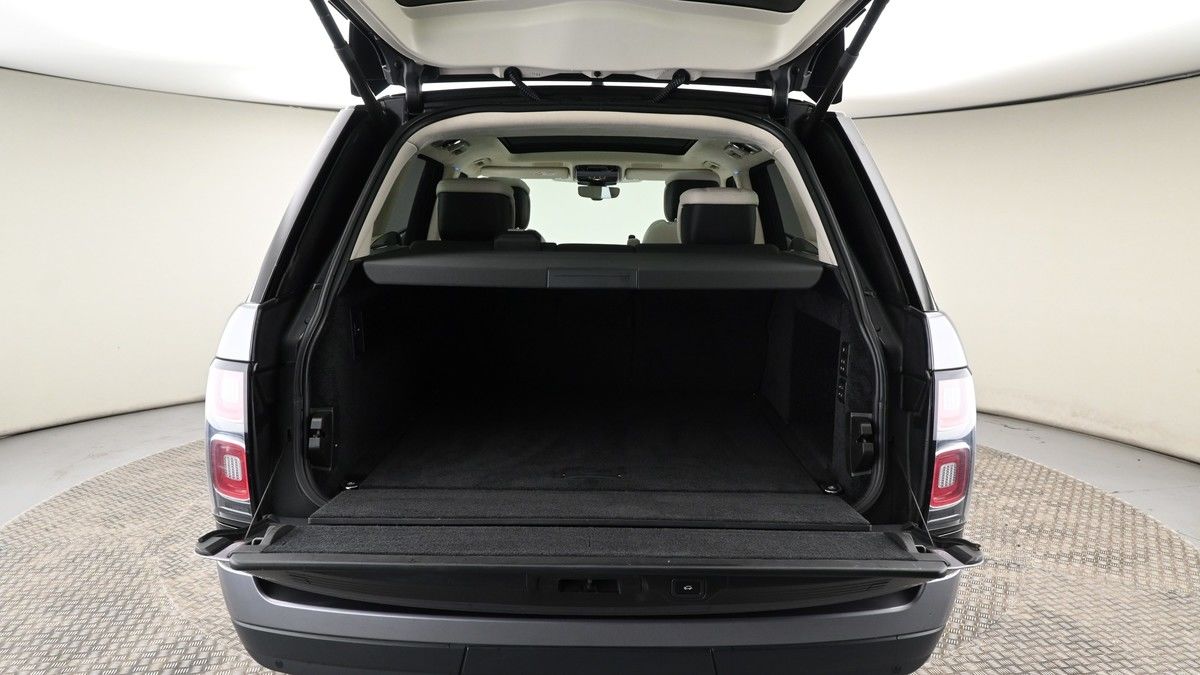 Land Rover Range Rover Image 10