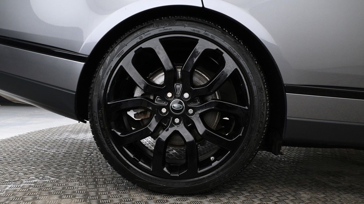 Land Rover Range Rover Image 9