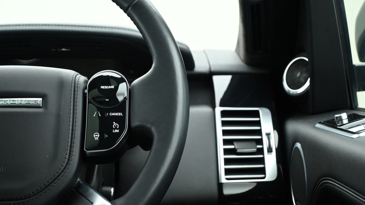 Land Rover Range Rover Image 16