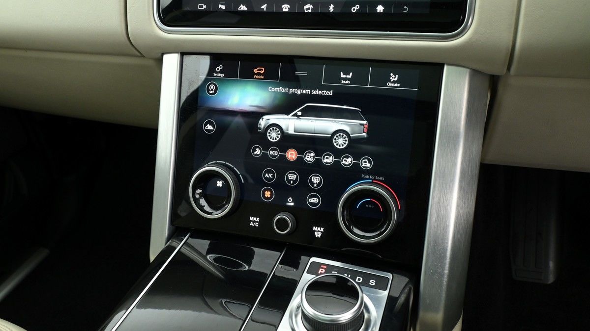 Land Rover Range Rover Image 12