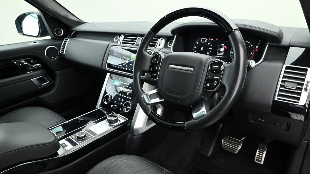 Land Rover Range Rover Image 3